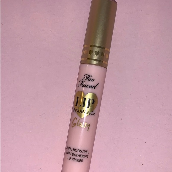 Too faced lip insurance - Picture 2 of 2